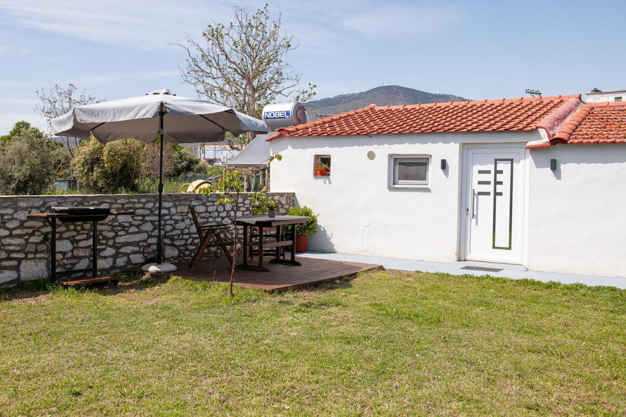Kentrikon Rooms III & Mint House Limenária Kültér fotó