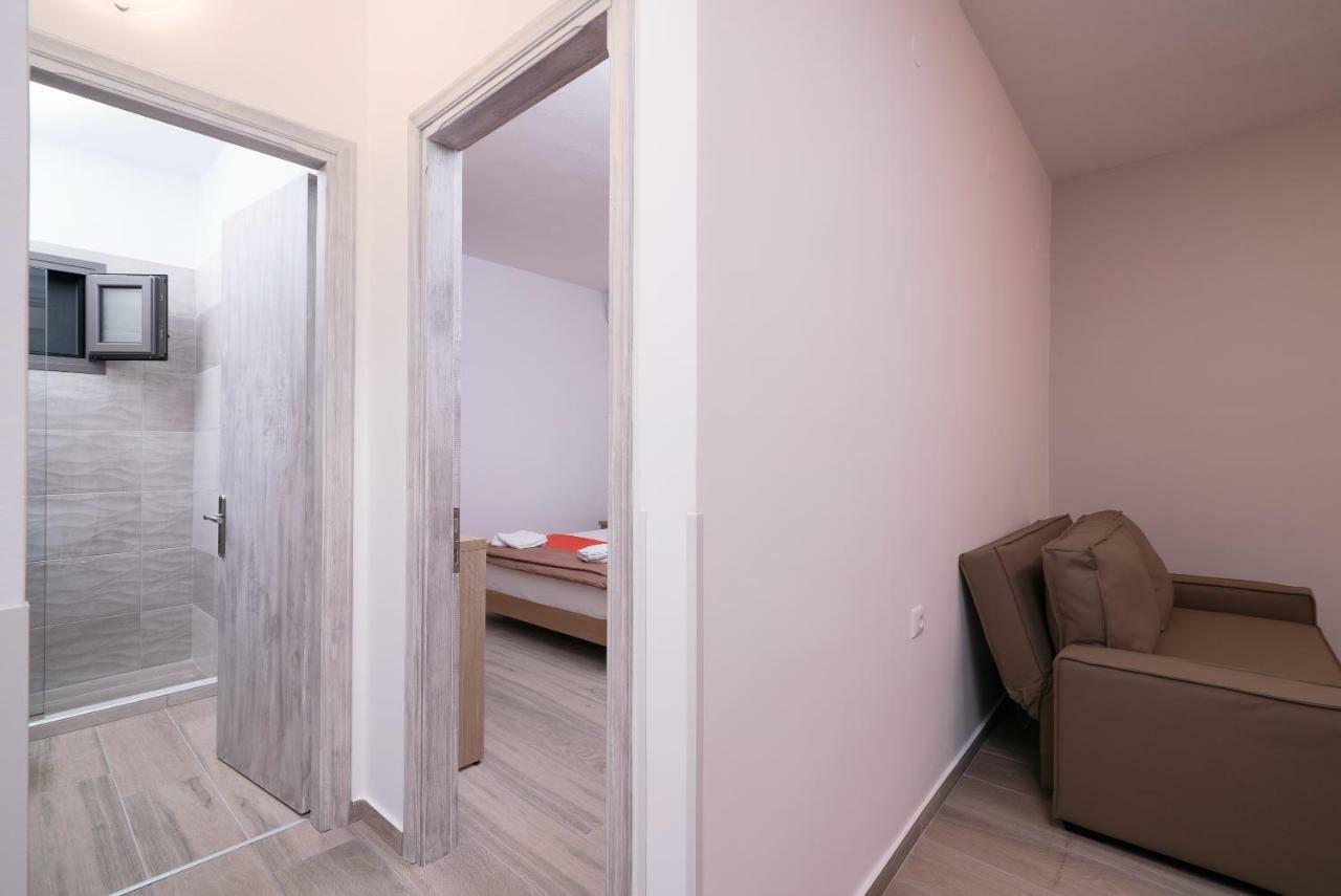 Kentrikon Rooms III & Mint House Limenária Kültér fotó
